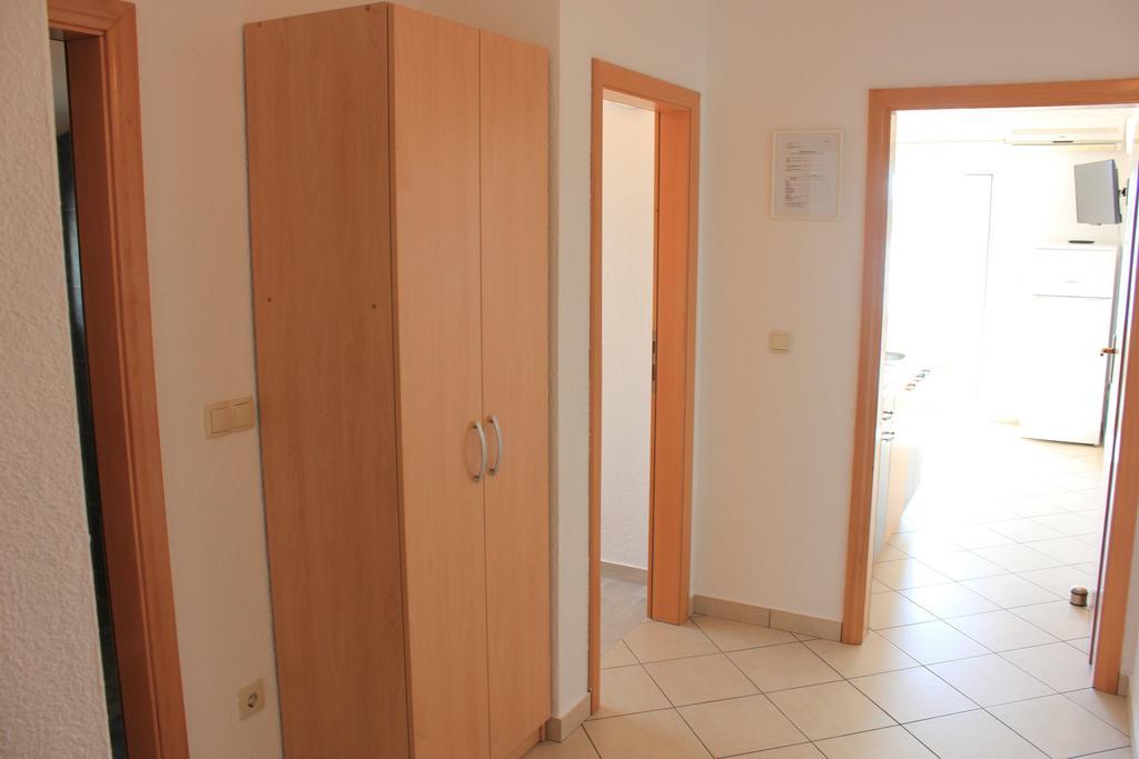 Apartments Roko Рогозница Экстерьер фото